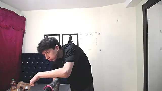  Thomas hot  online show from 6, 11, 2025