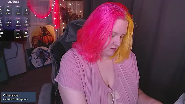 Snapshot of lissamuff chatting on 10, 11, 2025 lissamuff online show from 10, 11, 2025