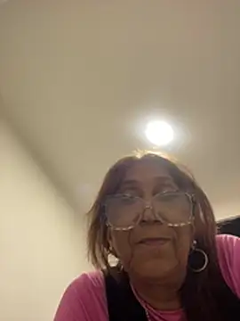 Snapshot of SWEET_LOVER01 chatting on 16, 4, 2026 SWEET LOVER01 online show from 16, 4, 2026