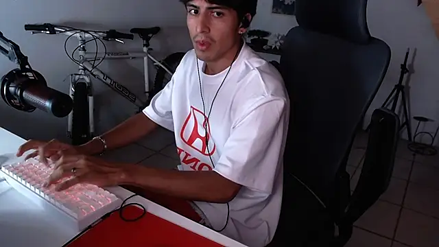 Thieves9 online show from 13, 10, 2025