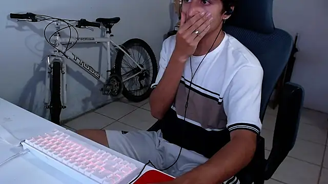 Thieves9 online show from 6, 11, 2025