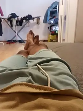 maleesa online show from 13, 4, 2026