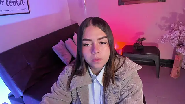 ArianaBaker online show from 4, 11, 2025