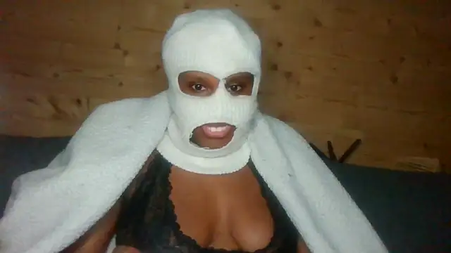 Snapshot of LabelleOnyx chatting on 1, 4, 2026 LabelleOnyx online show from 1, 4, 2026