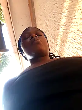 Snapshot of Sarie_sho chatting on 24, 10, 2025 Sarie sho online show from 24, 10, 2025