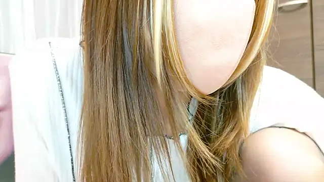 Snapshot of yooooo-chandesu chatting on 23, 4, 2026 yooooo-chandesu online show from 23, 4, 2026