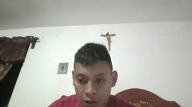 Snapshot of LEDRIX chatting on 4, 2, 2025 LEDRIX online show from 4, 2, 2025