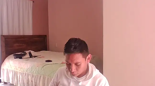 Snapshot of LEDRIX chatting on 24, 2, 2025 LEDRIX online show from 24, 2, 2025