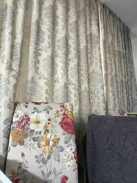  adelle online show from 2, 2, 2025