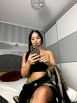  adelle online show from 8, 11, 2025