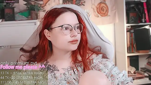 Snapshot of me__hanna chatting on 24, 4, 2026 me hanna online show from 24, 4, 2026