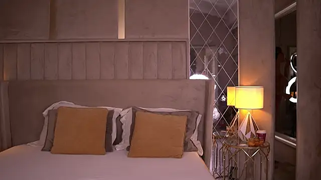 Snapshot of BlairSanders chatting on 30, 10, 2025 BlairSanders online show from 30, 10, 2025