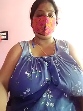 Snapshot of Kayra_34 chatting on 18, 10, 2025 Kayra 34 online show from 18, 10, 2025