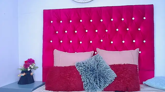 Snapshot of VeryGoodBadGirl1 chatting on 2, 5, 2026 VeryGoodBadGirl1 online show from 2, 5, 2026