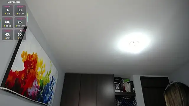 Valentina St online show from 5, 11, 2025