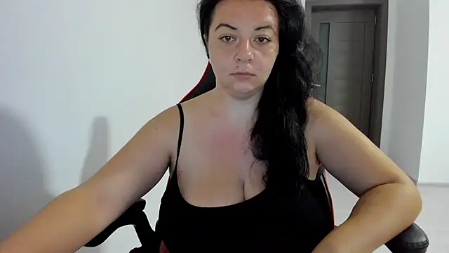 amiraisa11 online show from 10, 9, 2025