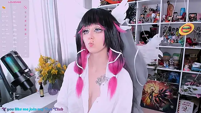 Snapshot of ohclementine chatting on 7, 3, 2026 ohclementine online show from 7, 3, 2026