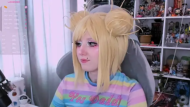 Snapshot of ohclementine chatting on 10, 4, 2026 ohclementine online show from 10, 4, 2026