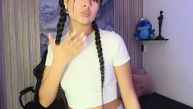 LissaWiild online show from 4, 3, 2026