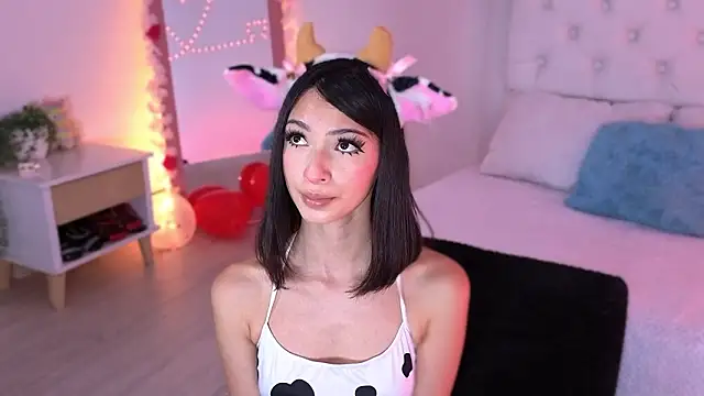 Snapshot of little_kawaiigirl_ chatting on 13, 2, 2026 little kawaiigirl online show from 13, 2, 2026