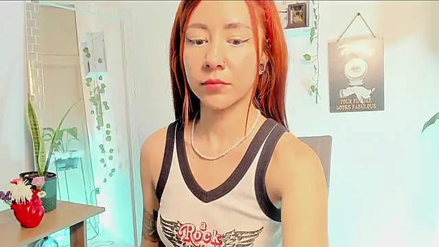 Snapshot of GenesisWhite chatting on 28, 12, 2024 GenesisWhite online show from 28, 12, 2024