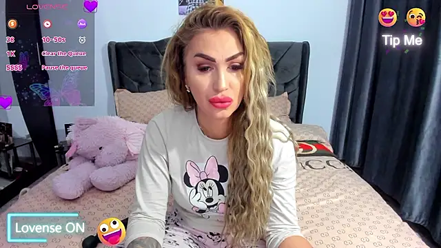 GlossyDiamondX online show from 18, 1, 2026