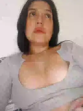 Sophie-hatter online show from 9, 1, 2025