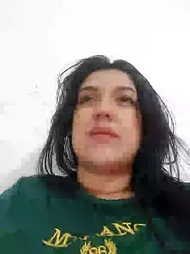 Sophie-hatter online show from 3, 2, 2025