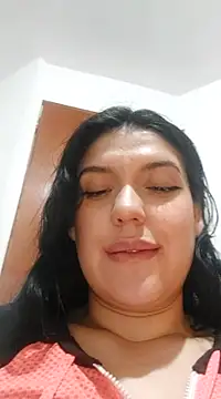 Sophie-hatter online show from 4, 3, 2025