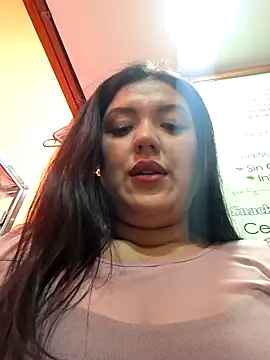 Snapshot of Sophie-hatter chatting on 21, 4, 2026 Sophie-hatter online show from 21, 4, 2026