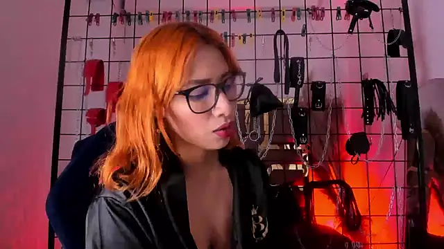 charrlotte quinn online show from 13, 2, 2025