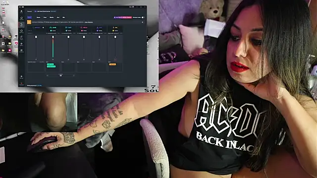 Snapshot of IndiaBlaze chatting on 14, 9, 2025 IndiaBlaze online show from 14, 9, 2025