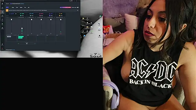 Snapshot of IndiaBlaze chatting on 21, 10, 2025 IndiaBlaze online show from 21, 10, 2025