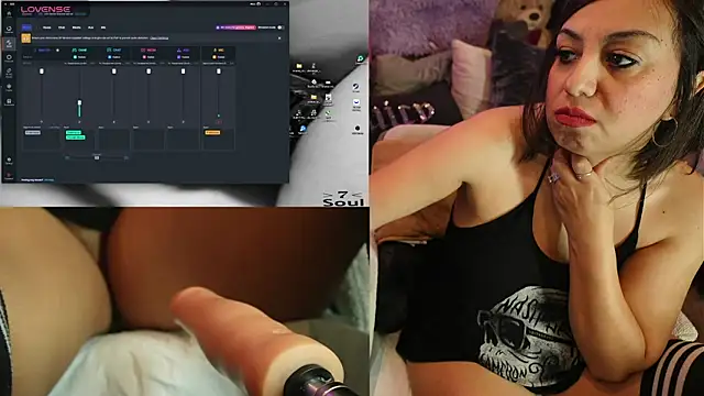 Snapshot of IndiaBlaze chatting on 25, 10, 2025 IndiaBlaze online show from 25, 10, 2025