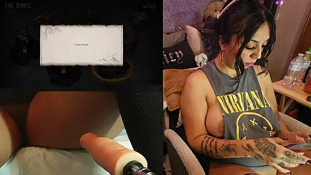 Snapshot of IndiaBlaze chatting on 3, 11, 2025 IndiaBlaze online show from 3, 11, 2025