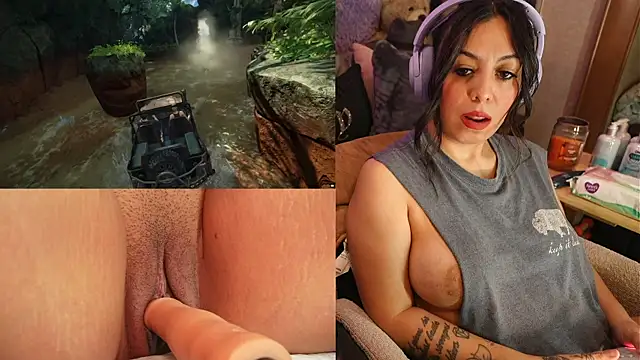 Snapshot of IndiaBlaze chatting on 5, 12, 2025 IndiaBlaze online show from 5, 12, 2025