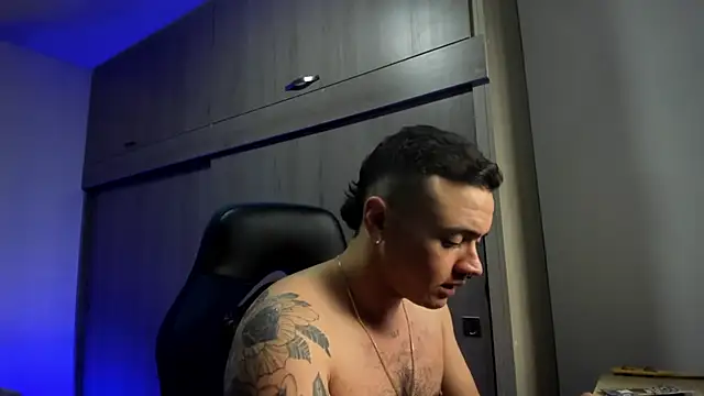 male pussy online show from 4, 12, 2025