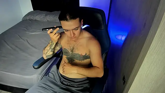 Snapshot of male_pussy chatting on 31, 5, 2026 male pussy online show from 31, 5, 2026