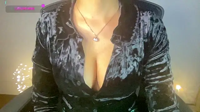 Tashaa online show from 27, 2, 2025