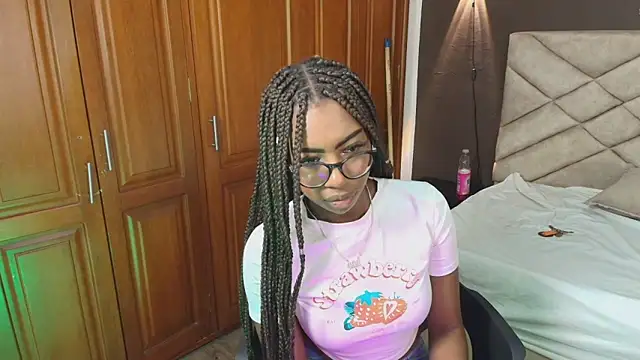 Raquel jones online show from 29, 9, 2025