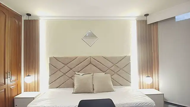 Raquel jones online show from 4, 2, 2026