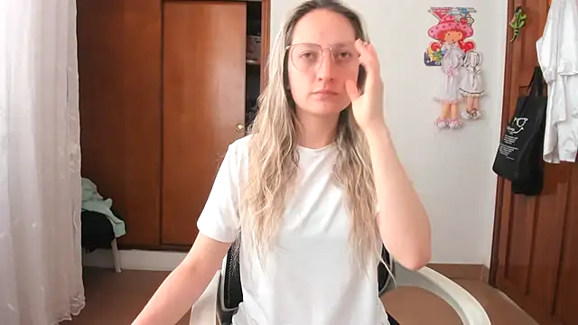 Adele johnsonn1 online show from 2, 10, 2025