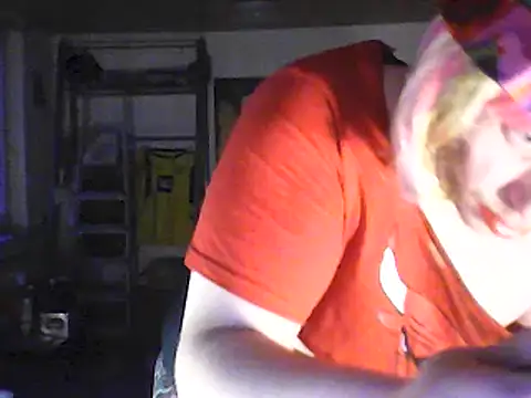 Snapshot of Family666Zombie chatting on 18, 4, 2026 Family666Zombie online show from 18, 4, 2026