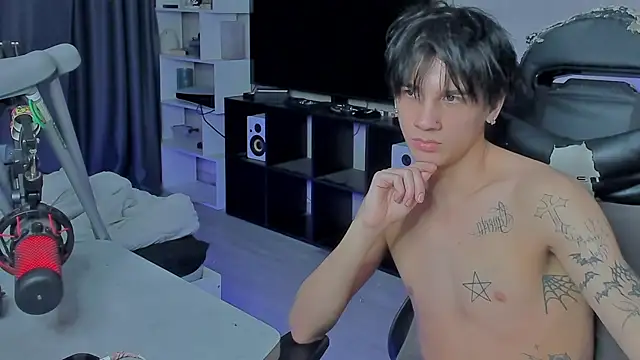 Snapshot of MarkBrowniii chatting on 3, 10, 2025 MarkBrowniii online show from 3, 10, 2025