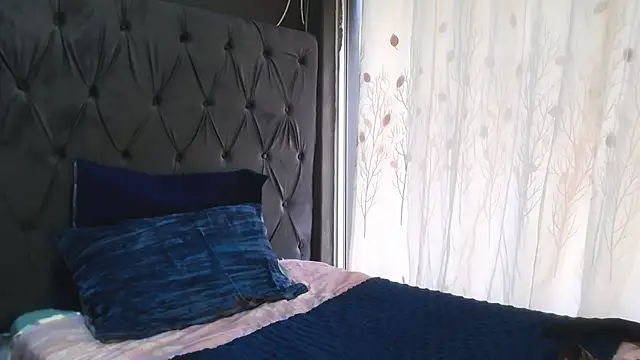 Nattybae09 online show from 4, 11, 2025