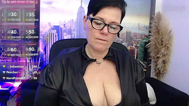 ninarandmann online show from 3, 1, 2025