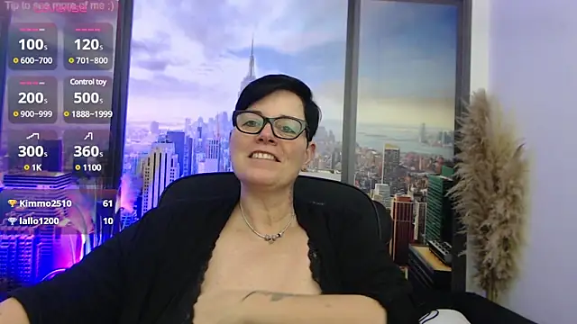 ninarandmann online show from 5, 1, 2025