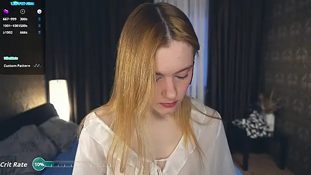 Snapshot of MariamAven chatting on 2, 10, 2025 MariamAven online show from 2, 10, 2025