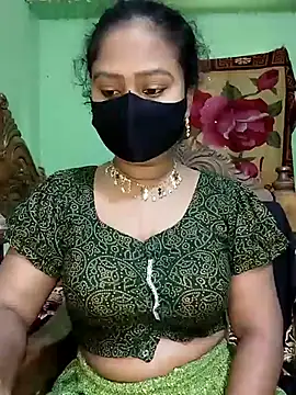 Snapshot of Idhika_Paul chatting on 8, 3, 2025 Idhika Paul online show from 8, 3, 2025