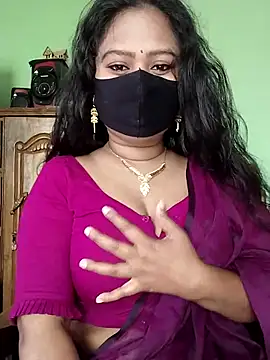 Snapshot of Idhika_Paul chatting on 9, 3, 2025 Idhika Paul online show from 9, 3, 2025